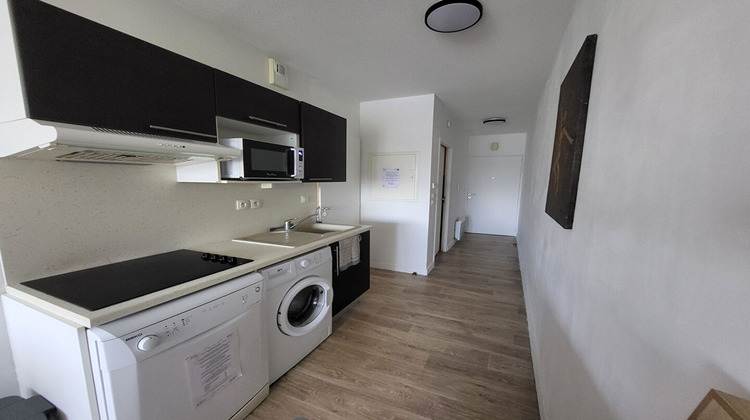 Ma-Cabane - Location Appartement ROCHEFORT, 43 m²
