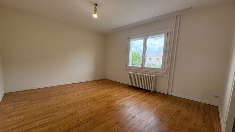 Ma-Cabane - Location Appartement ROCHEFORT, 64 m²