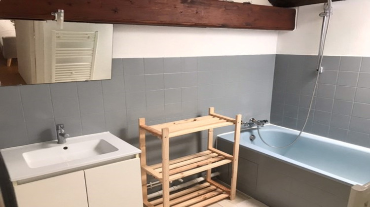 Ma-Cabane - Location Appartement ROCHEFORT, 13 m²