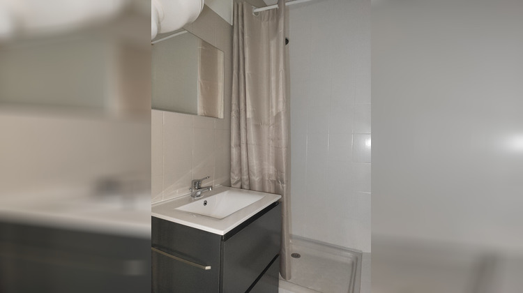 Ma-Cabane - Location Appartement ROCHEFORT, 14 m²