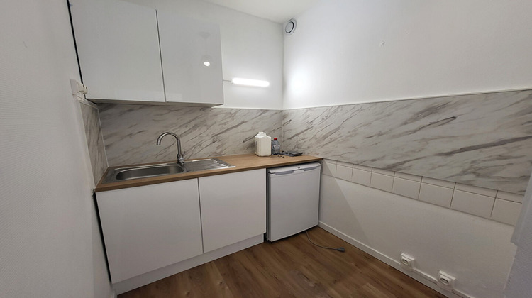 Ma-Cabane - Location Appartement ROCHEFORT, 29 m²