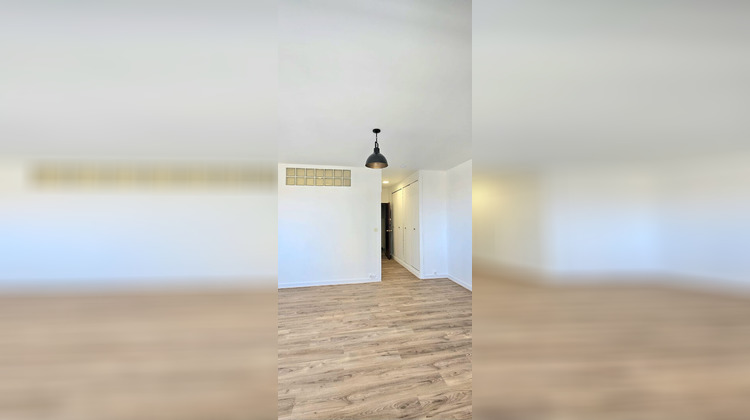 Ma-Cabane - Location Appartement ROCHEFORT, 29 m²