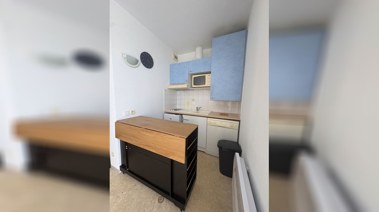 Ma-Cabane - Location Appartement ROCHEFORT, 20 m²