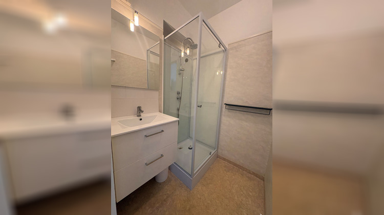 Ma-Cabane - Location Appartement ROCHEFORT, 20 m²