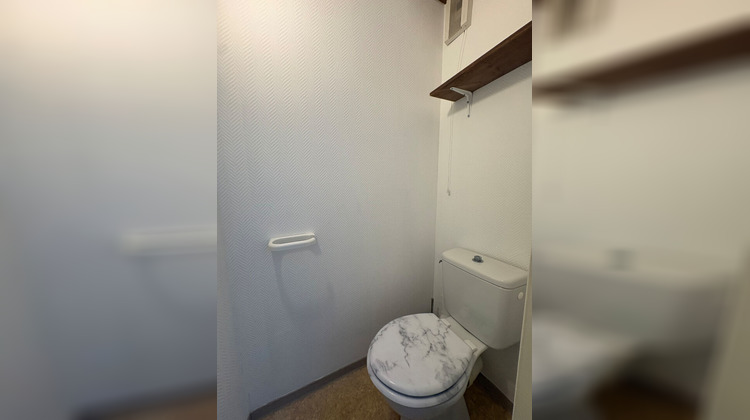 Ma-Cabane - Location Appartement ROCHEFORT, 20 m²