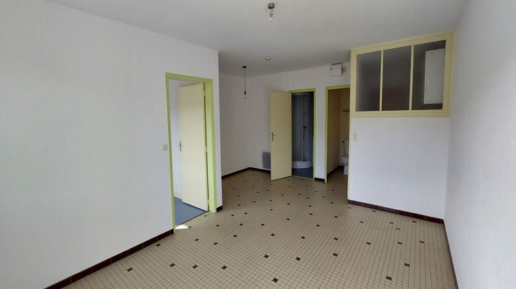 Ma-Cabane - Location Appartement ROCHEJEAN, 42 m²