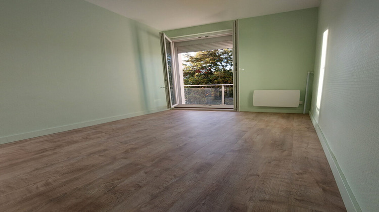 Ma-Cabane - Location Appartement ROCHEJEAN, 42 m²