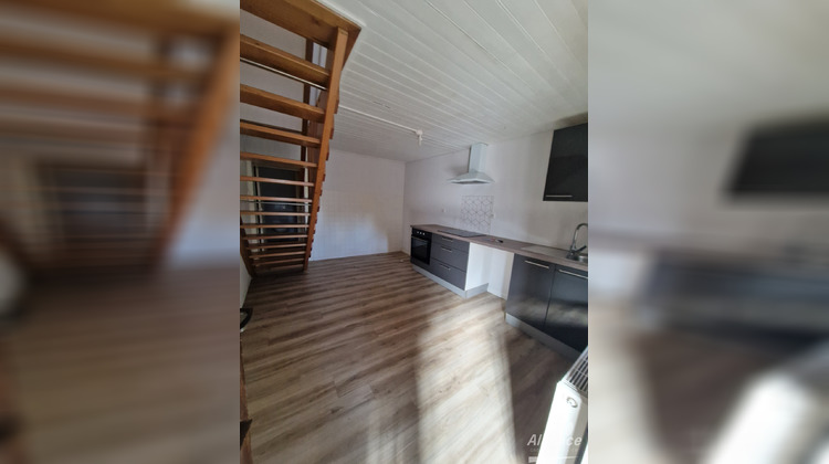 Ma-Cabane - Location Appartement Roches-lès-Blamont, 47 m²