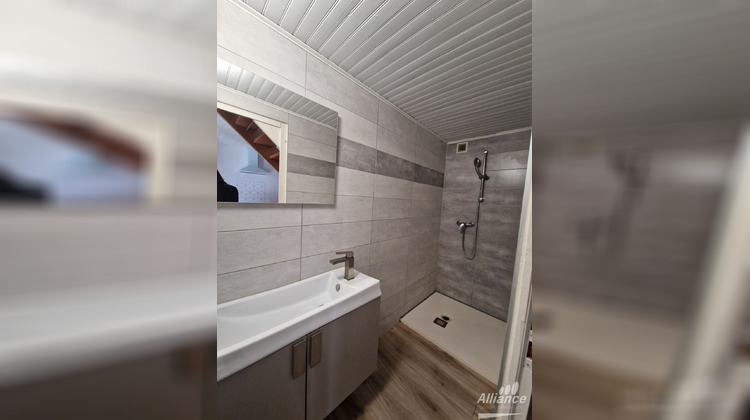 Ma-Cabane - Location Appartement Roches-lès-Blamont, 47 m²