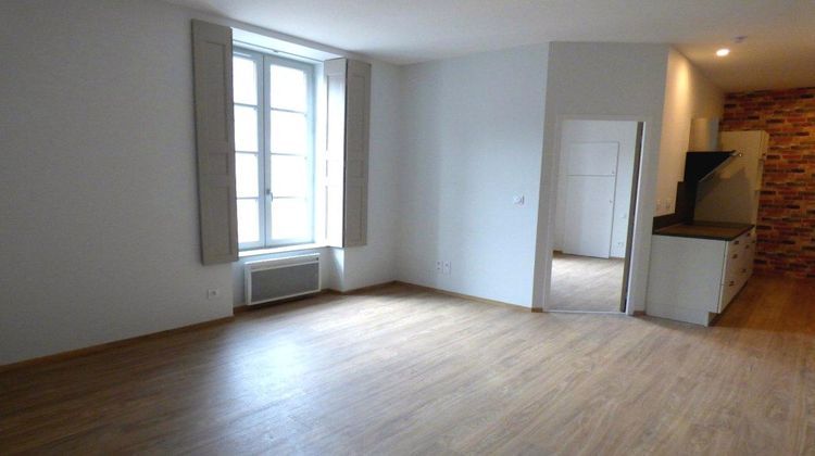 Ma-Cabane - Location Appartement Rodez, 57 m²
