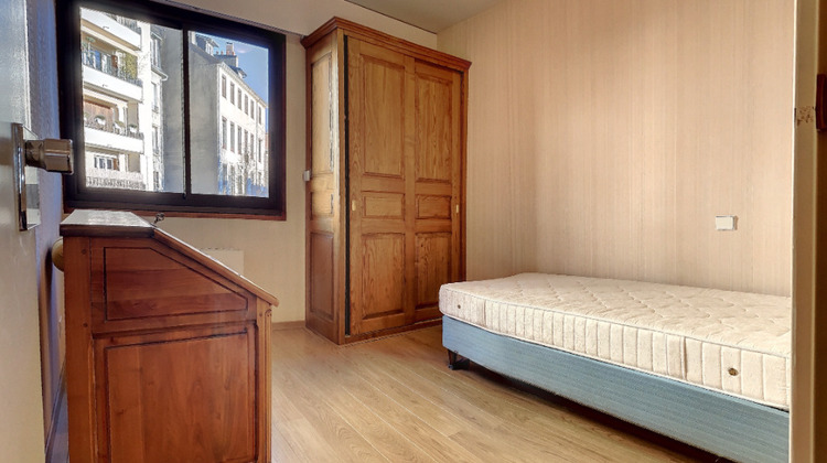 Ma-Cabane - Location Appartement RODEZ, 137 m²