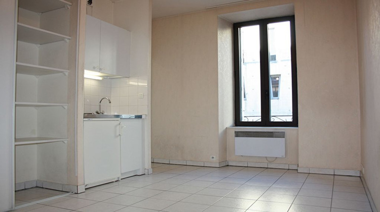 Ma-Cabane - Location Appartement RODEZ, 23 m²