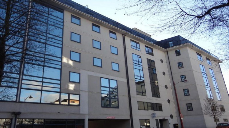 Ma-Cabane - Location Appartement Rodez, 29 m²