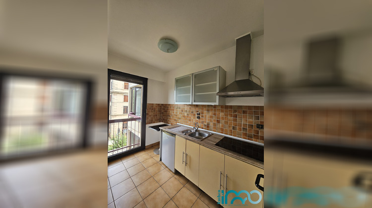 Ma-Cabane - Location Appartement Rodez, 28 m²