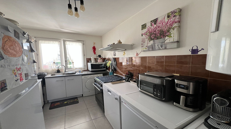 Ma-Cabane - Location Appartement ROISSY-EN-BRIE, 67 m²