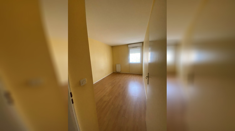Ma-Cabane - Location Appartement ROISSY-EN-BRIE, 62 m²
