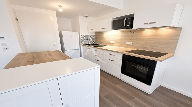 Ma-Cabane - Location Appartement ROISSY-EN-BRIE, 43 m²