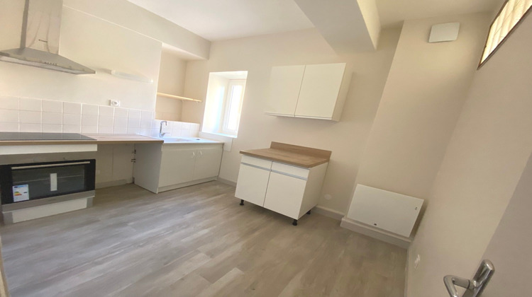 Ma-Cabane - Location Appartement Romans-sur-isère, 66 m²