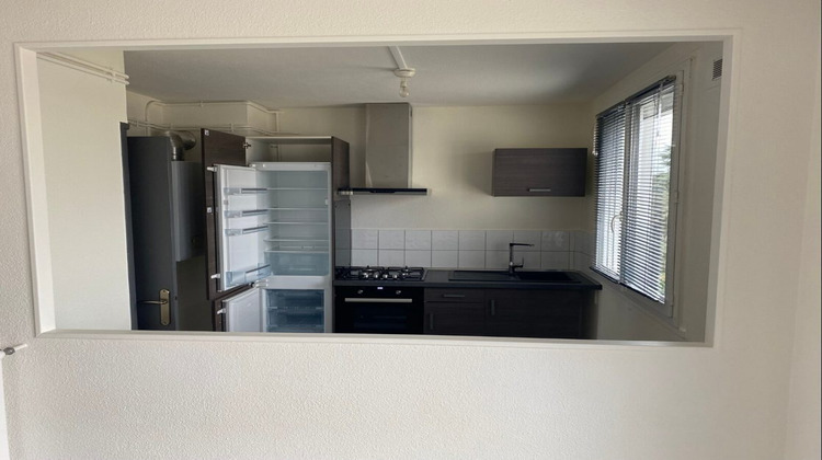 Ma-Cabane - Location Appartement Romans-sur-Isère, 56 m²