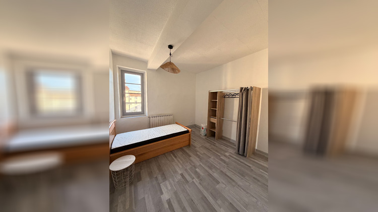 Ma-Cabane - Location Appartement ROMANS-SUR-ISERE, 60 m²