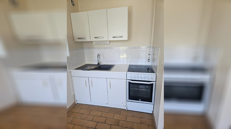 Ma-Cabane - Location Appartement Romans-sur-Isère, 2 m²