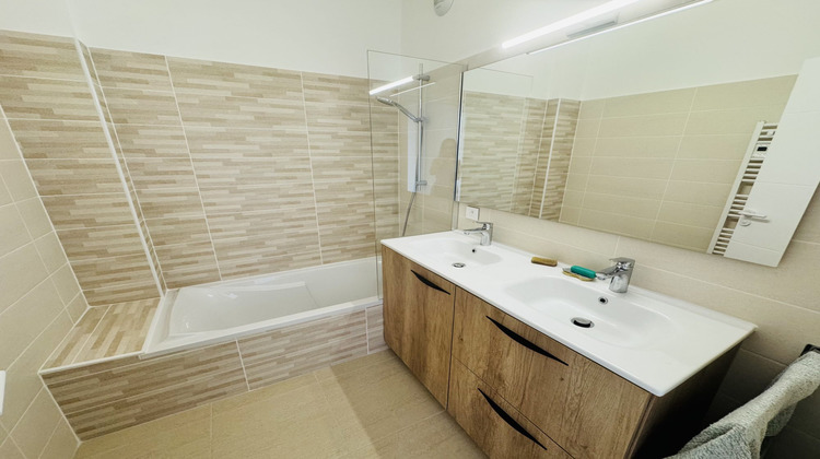 Ma-Cabane - Location Appartement Romans-sur-Isère, 106 m²