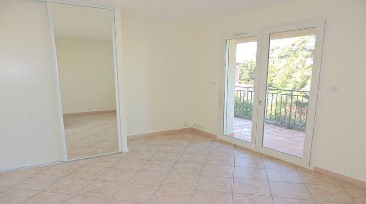 Ma-Cabane - Location Appartement Romans-sur-Isère, 65 m²