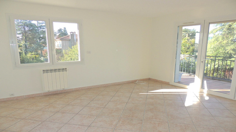 Ma-Cabane - Location Appartement Romans-sur-Isère, 65 m²