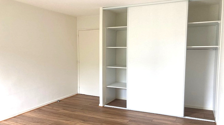 Ma-Cabane - Location Appartement ROMILLE, 66 m²
