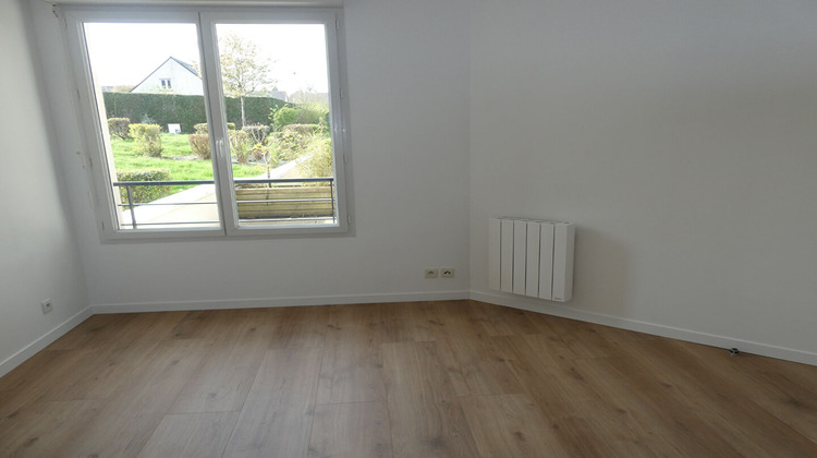 Ma-Cabane - Location Appartement ROMILLE, 45 m²