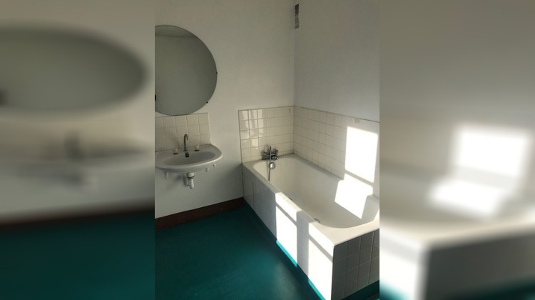 Ma-Cabane - Location Appartement Ronno, 78 m²