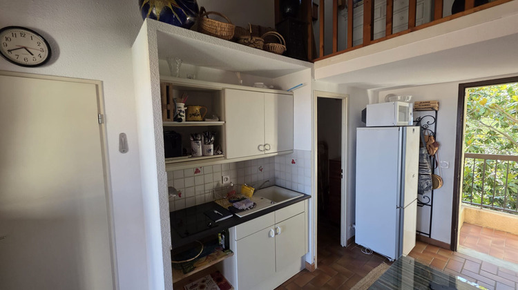 Ma-Cabane - Location Appartement ROQUEBRUNE-SUR-ARGENS, 33 m²
