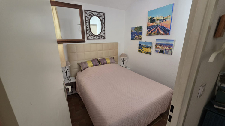 Ma-Cabane - Location Appartement ROQUEBRUNE-SUR-ARGENS, 33 m²