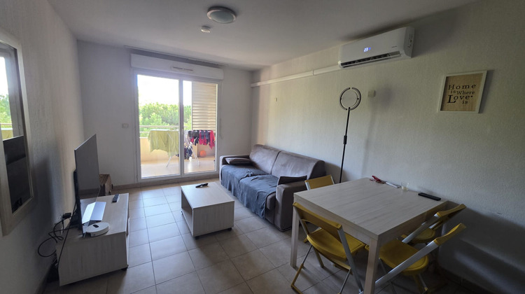 Ma-Cabane - Location Appartement ROQUEBRUNE-SUR-ARGENS, 38 m²