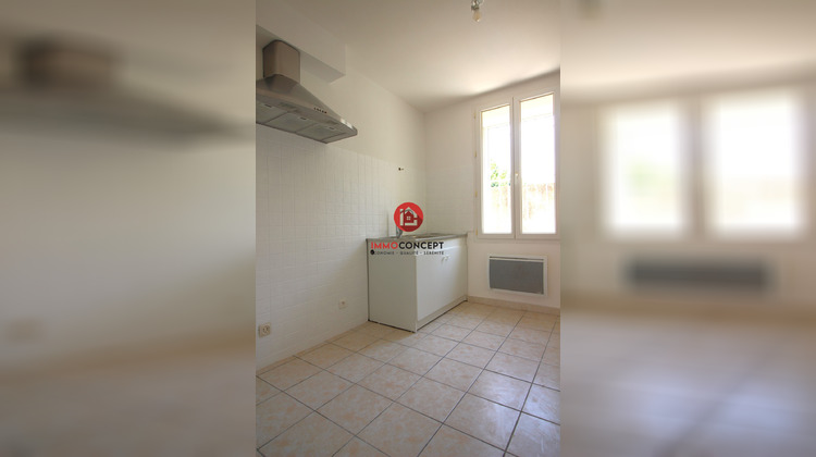Ma-Cabane - Location Appartement Roquemaure, 43 m²