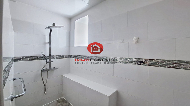 Ma-Cabane - Location Appartement Roquemaure, 93 m²