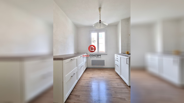 Ma-Cabane - Location Appartement Roquemaure, 94 m²