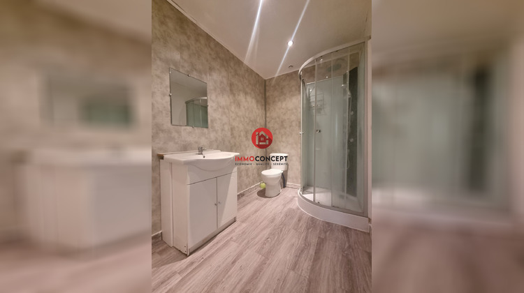 Ma-Cabane - Location Appartement Roquemaure, 60 m²
