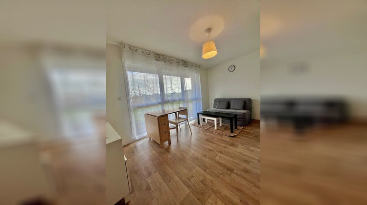 Ma-Cabane - Location Appartement ROSIERES PRES TROYES, 21 m²