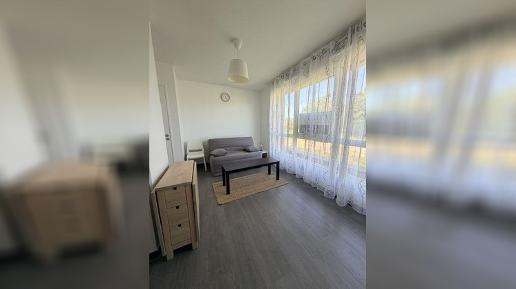 Ma-Cabane - Location Appartement ROSIERES PRES TROYES, 21 m²