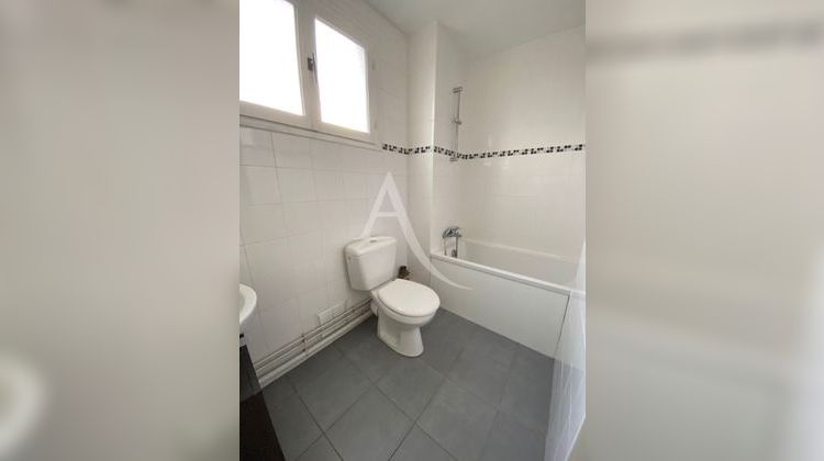 Ma-Cabane - Location Appartement ROSNY-SOUS-BOIS, 49 m²