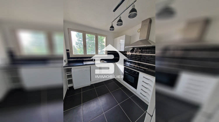 Ma-Cabane - Location Appartement ROSNY-SOUS-BOIS, 65 m²