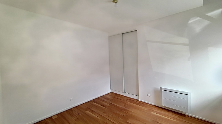 Ma-Cabane - Location Appartement Roubaix, 76 m²
