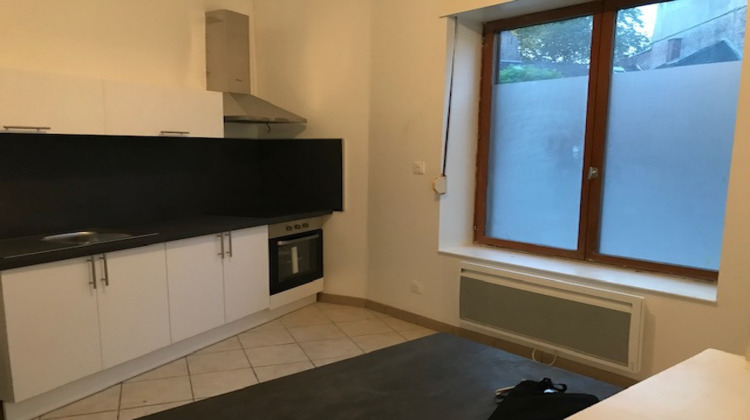 Ma-Cabane - Location Appartement ROUBAIX, 60 m²