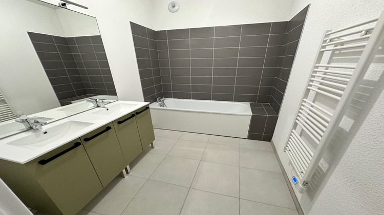 Ma-Cabane - Location Appartement Roubaix, 91 m²