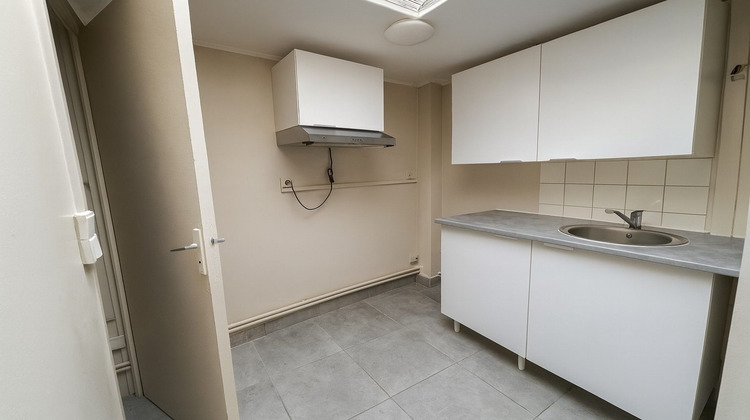 Ma-Cabane - Location Appartement Roubaix, 35 m²
