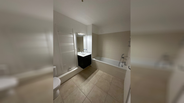 Ma-Cabane - Location Appartement ROUBAIX, 47 m²