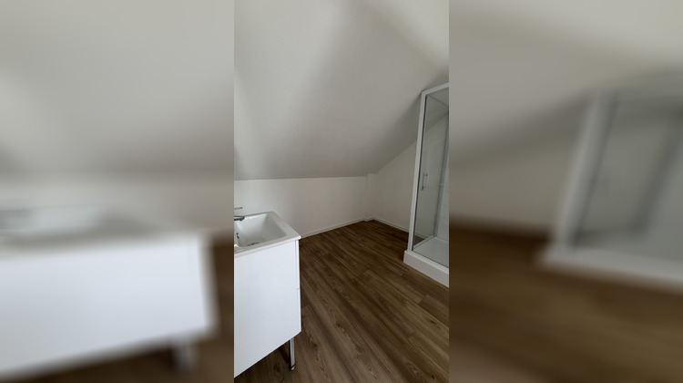 Ma-Cabane - Location Appartement Roubaix, 30 m²