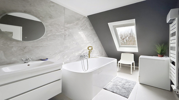 Ma-Cabane - Location Appartement Roubaix, 146 m²