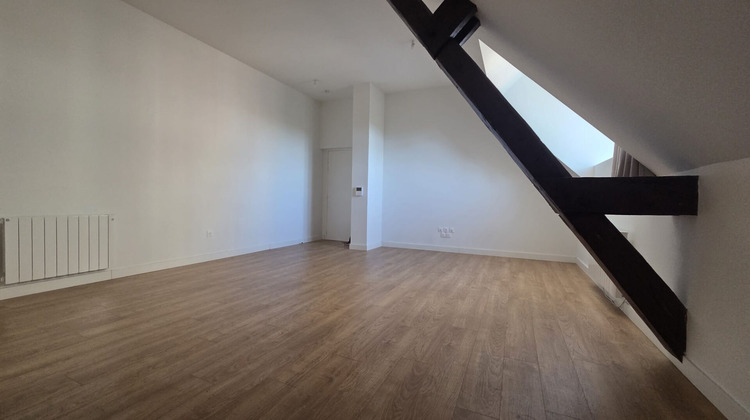 Ma-Cabane - Location Appartement ROUBAIX, 67 m²